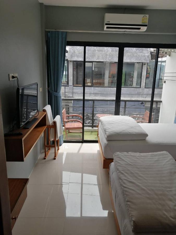 Ocean12 Chic Hotel Phuket Luaran gambar